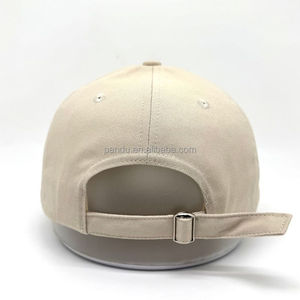 <span class=keywords><strong>Casquette</strong></span> de baseball ajustable en coton lavé beige uni avec broderie de lettres ARASON en blanc ton sur ton et boucle métallique - Product Image 5