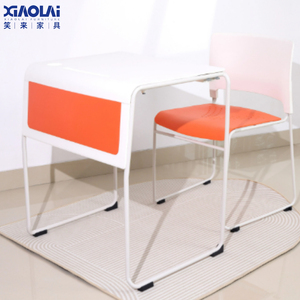 Ensemble de bureau et de chaise d'entraînement en plastique moderne pour la maison, la salle de classe, le <span class=keywords><strong>centre</strong></span> de tutorat, design durable - Product Image 2