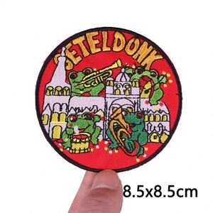 Patch brodé complet Oeteldonk, motif grenouille de carnaval des Pays-Bas, thermocollant pour vêtements - Product Image 2