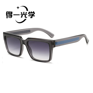 Square <b>Sunglasses</b> Black PC Lens Unisex Trendy Design - Product Image 4