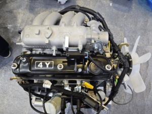 Motore Completo 4Y EFI e Cablaggio Motore per TOYOTA Hilux/Hiace - Product Image 4