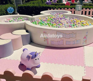 Aire de jeux intérieure pour filles, <span class=keywords><strong>piscine</strong></span> à balles en forme d'ours de couleur crème et équipement de jeux doux, location d'équipements pour fêtes, équipements pour écoles pour enfants - Product Image 4