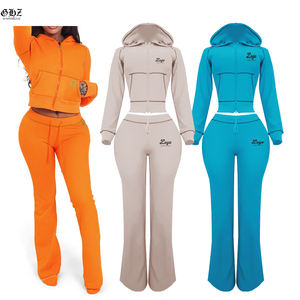 Completo Due Pezzi <span class=keywords><strong>da</strong></span> <span class=keywords><strong>Donna</strong></span> con Logo Personalizzato, Tuta Estiva con Giacca Felpa Corta con Cappuccio e Zip e Pantaloni - Product Image 1