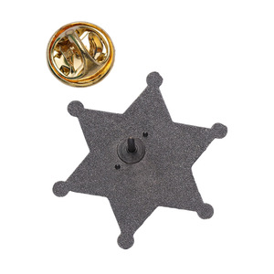 Broche étoile couleur or personnalisée Pentacle Dilf Hunter épingles en émail doux mini insignes de revers simples épingles drôles pour enfants amis - Product Image 6