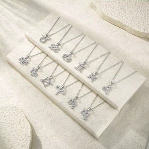 Collar con Colgante de Plata de Ley 925 Antideslustre con Símbolo del Horóscopo Virgo y Moissanita Brillante de Brillo Intenso - Product Image 5