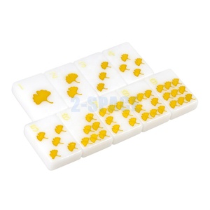 Set Mahjong Personalizzato Bianco Minimalista Fatto a Mano con Tessere in Acrilico <span class=keywords><strong>per</strong></span> Intrattenimento e <span class=keywords><strong>Feste</strong></span> - Product Image 3