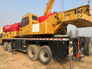 Grue hydraulique sur camion Sany d'occasion de 100 tonnes, économique, faible nombre d'heures de travail, grue mobile durable à vendre - Product Image 5