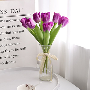 YOPIN-7765 Hot Selling Wholesale High-quality Artificial <strong>Tulip</strong> Fabric Real Touch Handle Bundle Home Dining <strong>Table</strong> Decoration - Product Image 4