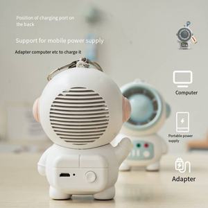 Mini ventilateur portable rechargeable en forme de dessin animé, cadeau idéal - Product Image 6