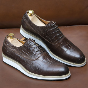 Chaussures habillées pour hommes haut de gamme, style italien, chaussures en cuir véritable formelles, mocassins faits à la main, chaussures Oxford formelles pour hommes - Product Image 3