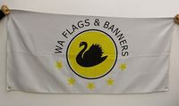 Drapeau d'angle personnalisé avec photo, texte ou logo pour événements de mariage, fournitures d'entreprise, ou football sur mesure