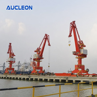 Grue à flèche portique entièrement rotative de 40 tonnes à crochet haute efficacité pour le levage de marchandises en chantier naval - Fournisseur chinois