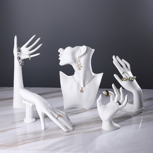 Подставка для ювелирных изделий из смолы: для колье, браслетов, серег, колец, украшений, демонстрационная, настольная, для хранения - Product Image 1