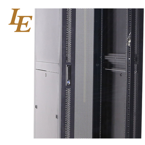Armoire de serveur standard LE 19 pouces, capacité de charge statique 1300 kg, protection IP20, armoire de centre de données en acier SPCC - Product Image 3