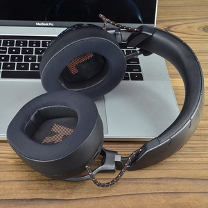 Estuche para auriculares de piel proteica compatible con <span class=keywords><strong>Quantum</strong></span> 600/<span class=keywords><strong>610</strong></span>/800/810/910/910X/910P para auriculares - Product Image 3