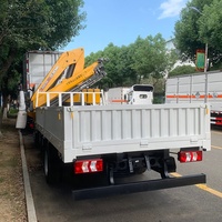 Grue articulée montée sur camion JAC 5 tonnes 4x2, grue hydraulique à bras pliant, camion de transport de marchandises, camion de levage à vendre
