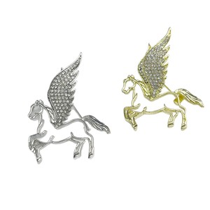 Broche Pegasus de Aleación de Zinc Dorado y Plateado con Alas de Diamantes de Imitación, Pin de Moda Animal para Fiesta de Mujer - Product Image 5