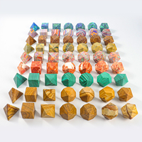Ensemble de dés polyédriques aléatoires en pierres précieuses faites à la main mystérieuses pour D&D, jeu de rôle Dragon Dungeon, jeu d'échecs, D4/D6/D8/D10/D%/D12/D20, pointus