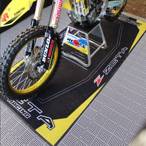 Tappetino Personalizzato per <span class=keywords><strong>Moto</strong></span> in Nylon e Gomma, <span class=keywords><strong>Tappeto</strong></span> per Porta con Logo, Tappetino Personalizzato per <span class=keywords><strong>Garage</strong></span> <span class=keywords><strong>Moto</strong></span> - Product Image 3