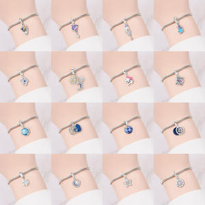 Pendentif étoile, lune et soleil en cuivre blanc, accessoire de bracelet DIY haut de gamme, vente en gros, pour femmes et enfants - Product Image 3