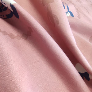 Matériel de literie pour filles motif Minnie tissu imprimé dispersé textile de maison tissu 100% polyester - Product Image 5