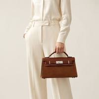 Sac bandoulière en cuir pour femme, multi-usages, en daim façon croco, avec fermoir trapèze, grande capacité, pieds métalliques, sangle détachable, pour usage quotidien