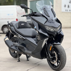 Motocicleta Cruiser C400GT de Gran Tamaño para Viajes por la UE y China Continental, Scooter Yamaha XMAX300 con Motor Bicilíndrico de 400cc y Velocidad de 199 km/h - Product Image 3
