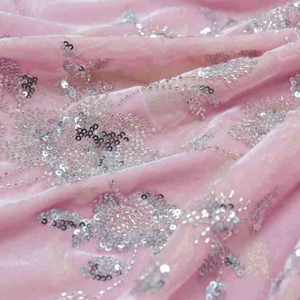 प्रीमियम लक्जरी मखमली बेडेड फीके कपड़े 20% नायलॉन 80% रेयन कढ़ाई बर्नआउट जैक्वार्ड वेवेट पैटर्न कपड़े के लिए कपड़े - Product Image 5