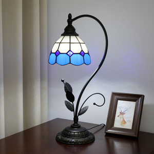 Tiffany tafellamp blauw mediterrane stijl glas-in-lood lamp metalen bladvoet vintage nachtkast leeslamp bureaulamp voor huis en kantoor - Product Image 3