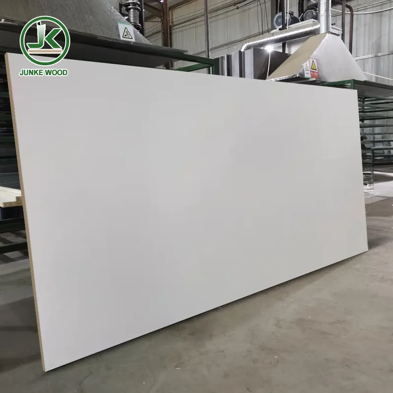 Alta qualidade 3mm 4mm 5mm 6mm 9mm 12mm 15mm 18mm fibreboards laminadas brancas melamina enfrentou madeira mdf hdf placa para Móveis