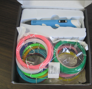 <span class=keywords><strong>Stylo</strong></span> d'impression 3D avec écran LCD, plastique, comprend 3 couleurs de démarrage (PLA/ABS), filament, livre de pochoirs, guide de projet, chargeur - Product Image 4