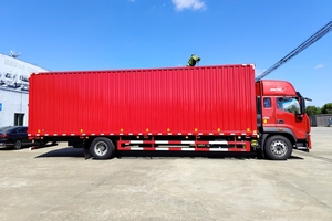 Venta de Fábrica: Camión de Carga Foton con Caja de 9.8m, 240HP, Camión de Servicio Pesado <span class=keywords><strong>para</strong></span> Transporte Logístico de Larga Distancia, Personalizable - Product Image 4