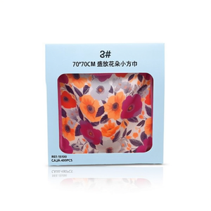 Fazzoletto quadrato mini floreale 70x70 cm, sciarpa stampata per donna, accessorio moda - Product Image 1