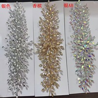 Nouvelles appliques en strass 3D avec motif de feuilles colorées, pétales de fleurs en fil métallique, pour robe de mariée