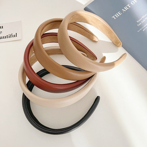 Elegante Frauen im koreanischen Stil Kopf bedeckung einfarbig Pu Leder Haarband Feines Zubehör Hand gefertigtes breites Stirnband für Mädchen - Product Image 2