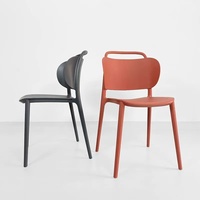 Chaise de salle à manger de style nordique de luxe, en plastique durable, écologique, pour la maison, le bureau, l'hôtel, minimaliste moderne avec dossier