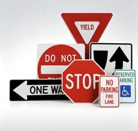 Panneau de signalisation routière réfléchissant haute visibilité, panneau d'avertissement personnalisé pour la sécurité routière sur les autoroutes et les rues