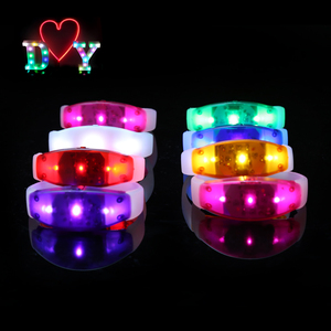 Led ánh sáng lên âm thanh kích hoạt ánh sáng Vòng đeo tay cho buổi hòa nhạc xyloband <span class=keywords><strong>DMX</strong></span> dây đeo cổ tay - Product Image 2