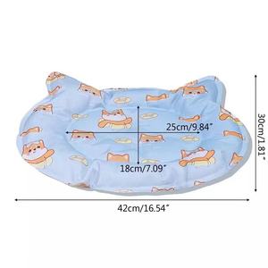 Alfombra Refrigerante para Mascotas, Rectangular, con Patrón Geométrico Azul, Textil, para Uso en Verano - Product Image 4