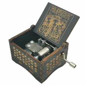 Boîte à musique en bois gravée au laser personnalisée Kpop Demon Hunters, boîte à musique colorée à manivelle pour les fans - Product Image 2