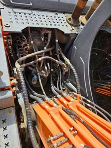 Excavatrice sur pneus d'occasion Doosan de 14 et 15 tonnes, modèles DX140, DX140W, DX140W-5, DX140W-7, DX150W, DX150LC-9C - Product Image 5