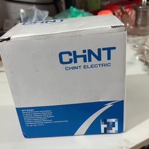 เซอร์กิตเบรกเกอร์ <span class=keywords><strong>Dz47le</strong></span> 1p+n 40a คอนโทรลเลอร์ PLC ของแท้ใหม่ อุปกรณ์ควบคุมระบบอัตโนมัติอุตสาหกรรม - Product Image 2