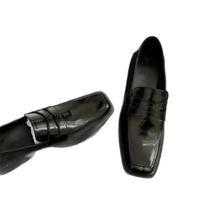Mocasines Retro Británicos de Cuero Genuino, Zapatos de Tacón Cuadrado con Punta Cuadrada para Mujer, Ideales para la Oficina y el Trabajo - Product Image 5