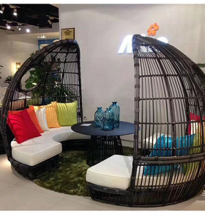 Mobilier d'extérieur <span class=keywords><strong>de</strong></span> luxe en osier pour <span class=keywords><strong>jardin</strong></span>, restaurant, piscine, ensemble <span class=keywords><strong>de</strong></span> <span class=keywords><strong>jardin</strong></span>, canapé rond en rotin avec baldaquin - Product Image 5