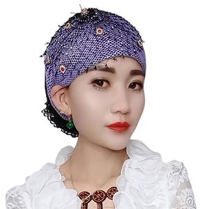 Chapeau pour femme, foulard musulman africain tendance en acrylique avec embellissements perlés et pompons, respirant et écologique - Product Image 6