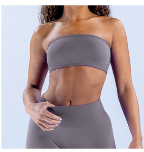 Conjunto Deportivo Transpirable Sin Costuras con Tirantes Ajustables, Top Bandeau Personalizado, Ropa Deportiva Cómoda para Yoga y Ejercicio - Product Image 6