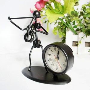 Classique <span class=keywords><strong>Vintage</strong></span> ancienne mode fer Art musicien horloge numérique réveil Art et artisanat jouet décor à la maison objets - Product Image 3