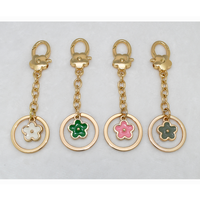 Gantungan Kunci Bunga Plum Gaya Ins, Hadiah Bisnis Custom, Dekorasi Ransel Kreatif, Rantai Gantung Tas Warna Enamel