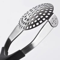 Vouwhandmatige Deegpers Groenteaardappelstamper Keukengereedschap En Gadgets Roestvrijstalen Opvouwbare Aardappelstamper