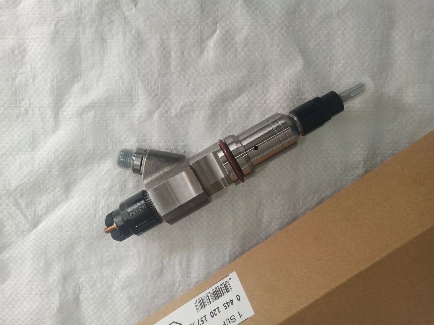 High Quality New Diesel Fuel Injector 0445120157 Common Rail Injector 504255185 For FLAT IVECO